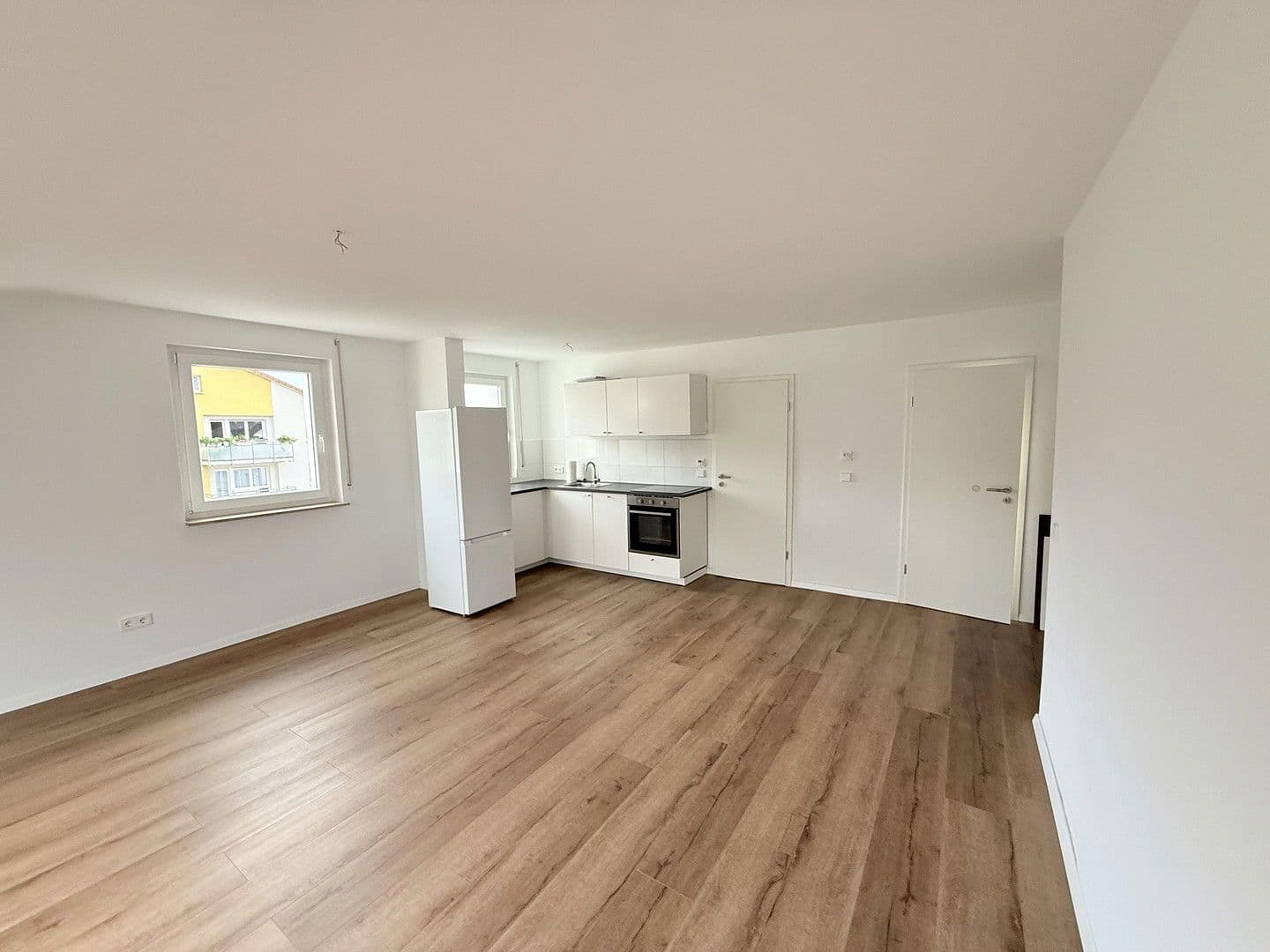 1 bedroom with open-plan kitchen flat to rent, 60 m², Brandenburger Str. 2, Esslingen am Neckar, Baden-Württemberg 1 bedroom with open-plan kitchen flat to rent, 60 m², Brandenburger Str. 2, Esslingen am Neckar, Baden-Württemberg