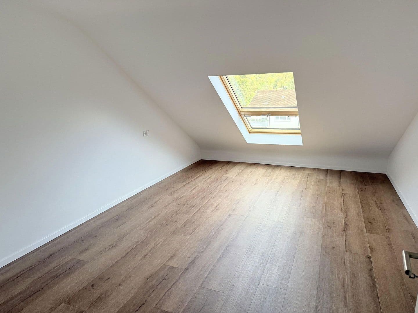 1 bedroom with open-plan kitchen flat to rent, 60 m², Brandenburger Str. 2, Esslingen am Neckar, Baden-Württemberg 1 bedroom with open-plan kitchen flat to rent, 60 m², Brandenburger Str. 2, Esslingen am Neckar, Baden-Württemberg