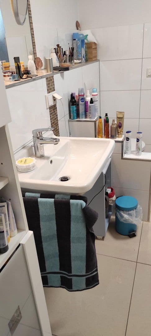 3 bedroom flat to rent, 83 m², Troisdorf, North Rhine-Westphalia 3 bedroom flat to rent, 83 m², Troisdorf, North Rhine-Westphalia