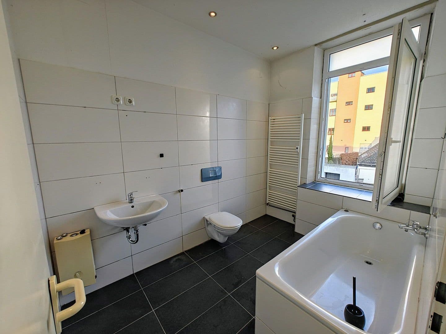 2 bedroom flat to rent, 66 m², Niederstraße 64, Krefeld, North Rhine-Westphalia 2 bedroom flat to rent, 66 m², Niederstraße 64, Krefeld, North Rhine-Westphalia