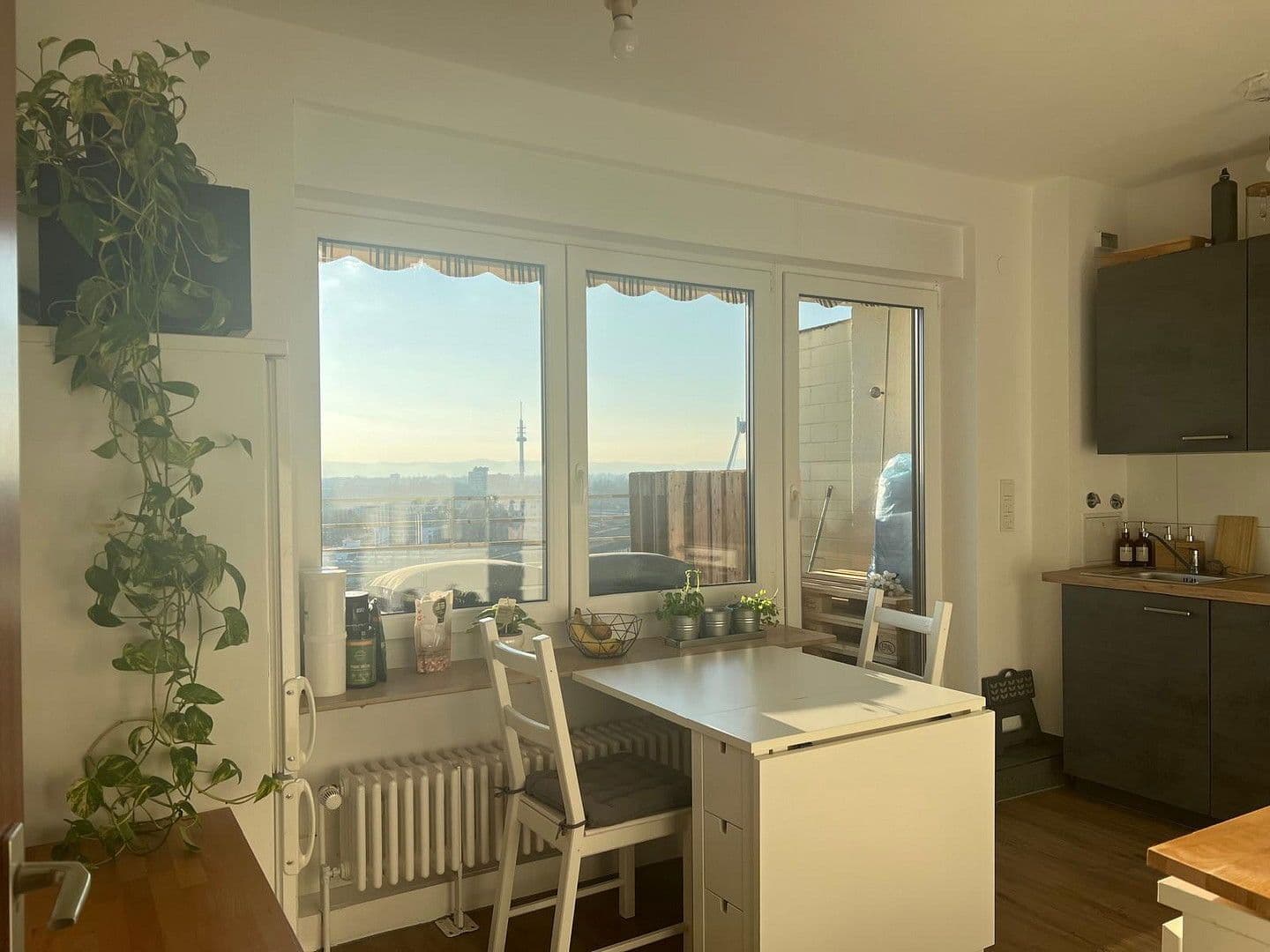 3 bedroom flat to rent, 92 m², Bürgermeister-Kutterer-Str. 12, Ludwigshafen, Rhineland-Palatinate 3 bedroom flat to rent, 92 m², Bürgermeister-Kutterer-Str. 12, Ludwigshafen, Rhineland-Palatinate