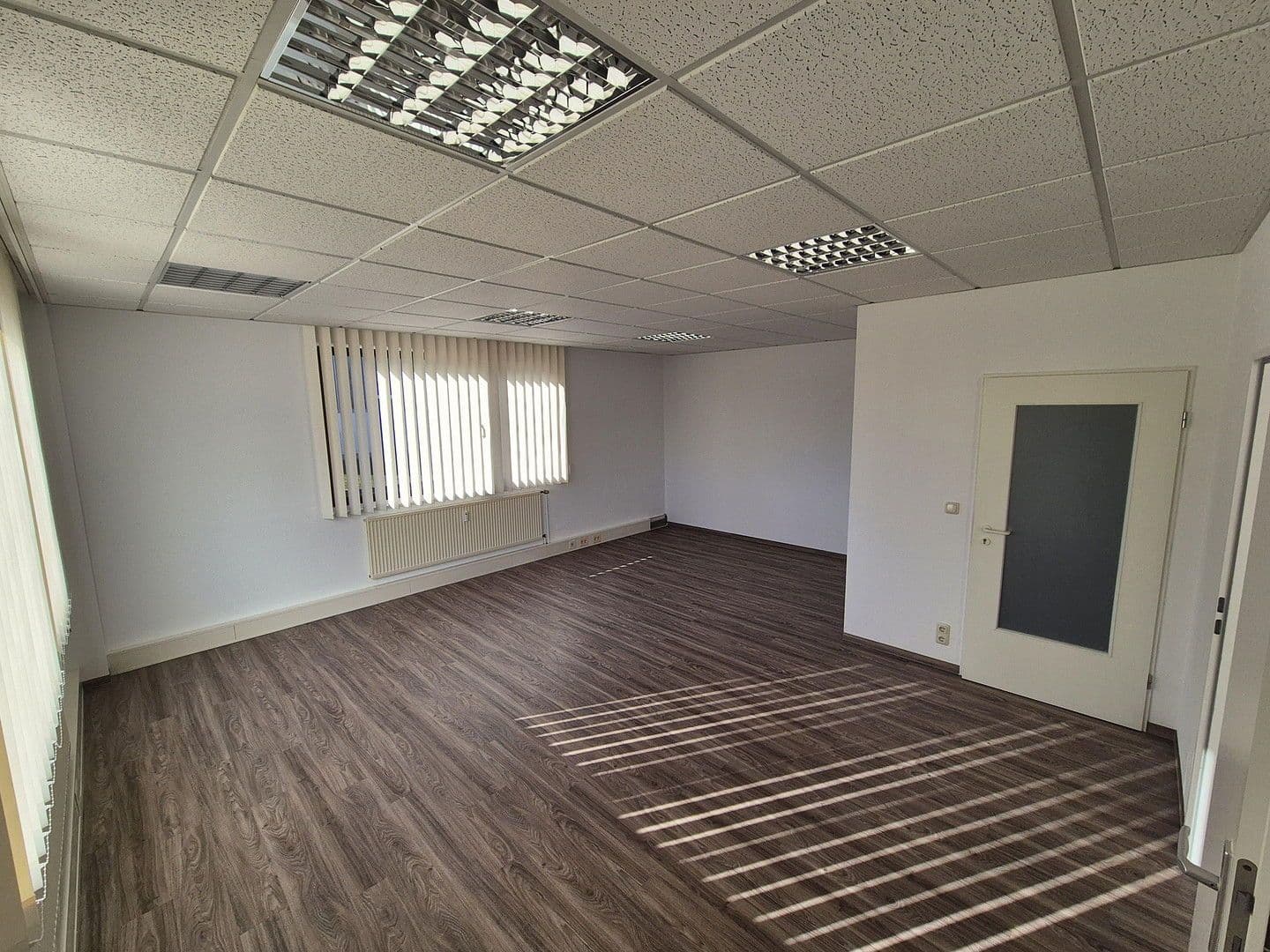 office to rent, 124 m², Rudolf-Diesel-Str. 11, Kaltenkirchen, Schleswig-Holstein office to rent, 124 m², Rudolf-Diesel-Str. 11, Kaltenkirchen, Schleswig-Holstein