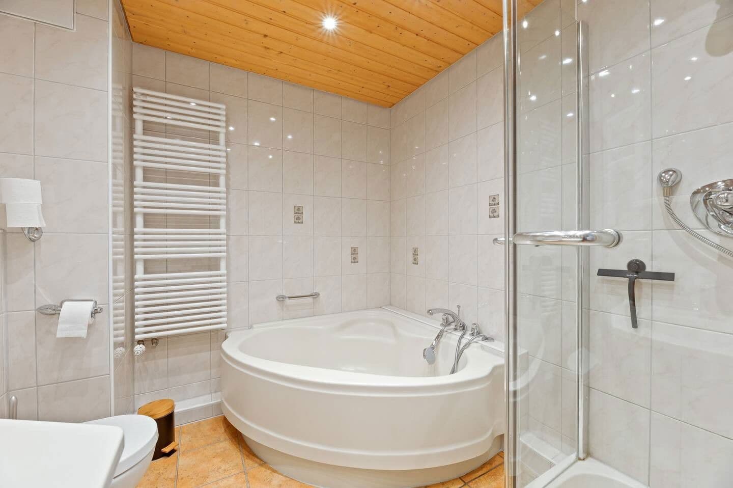 5 bedroom flat to rent, 179 m², Ostfildern, Baden-Württemberg 5 bedroom flat to rent, 179 m², Ostfildern, Baden-Württemberg