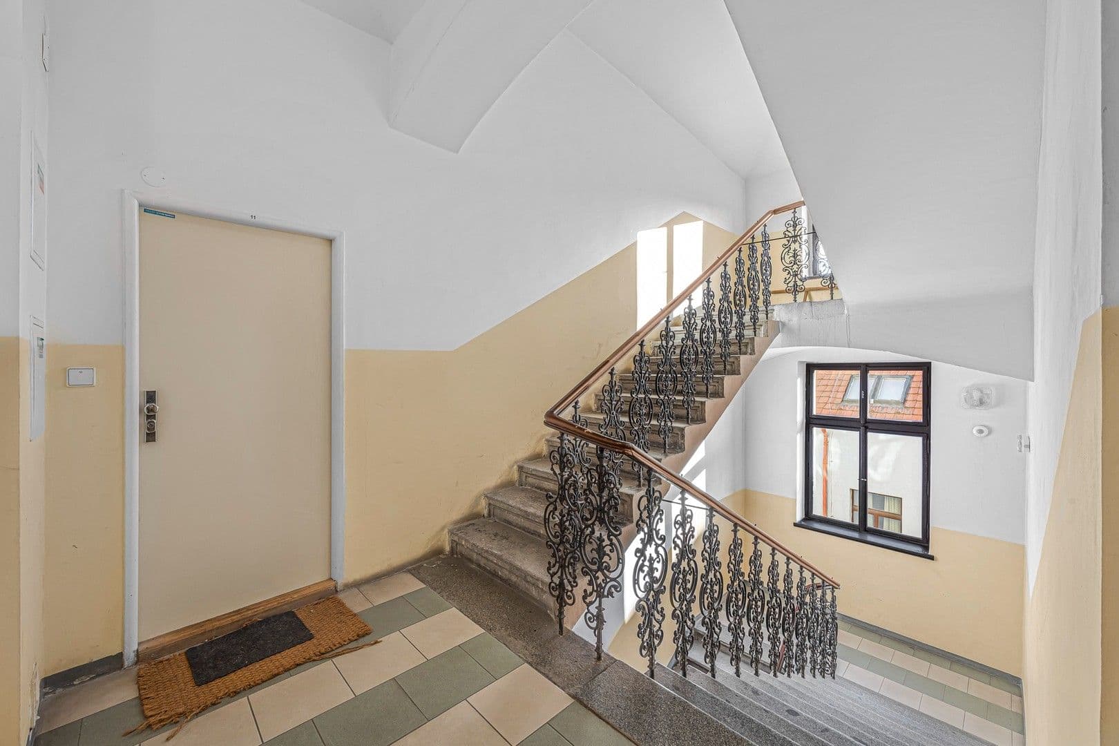 1 bedroom with open-plan kitchen flat to rent, 43 m², Grafická, Prague, Prague 1 bedroom with open-plan kitchen flat to rent, 43 m², Grafická, Prague, Prague