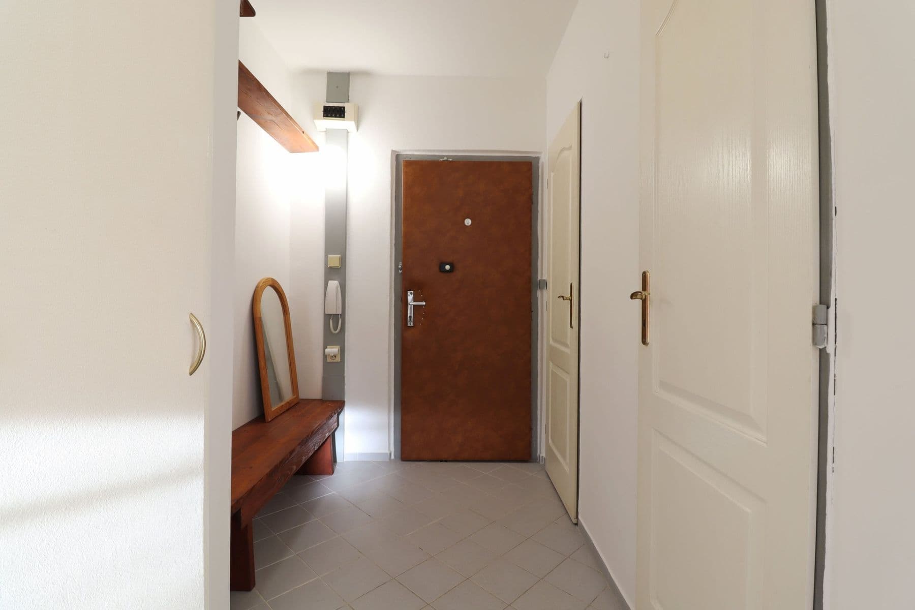 1 bedroom with open-plan kitchen flat to rent, 43 m², Podjavorinské, Prague, Prague 1 bedroom with open-plan kitchen flat to rent, 43 m², Podjavorinské, Prague, Prague