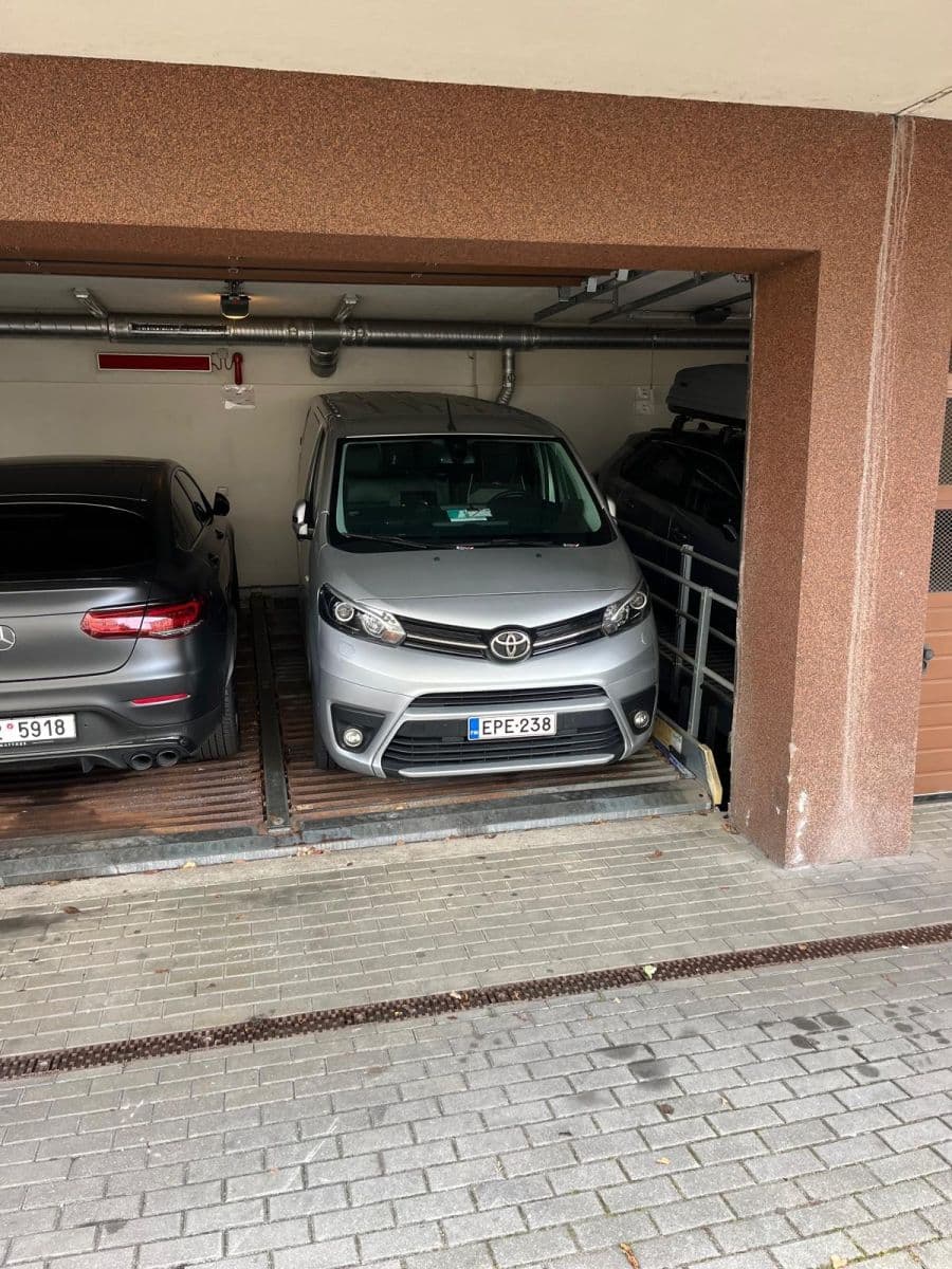 2 bedroom with open-plan kitchen flat for sale, 301 m², Zámecký vrch, Karlovy Vary, Karlovarský Region 2 bedroom with open-plan kitchen flat for sale, 301 m², Zámecký vrch, Karlovy Vary, Karlovarský Region