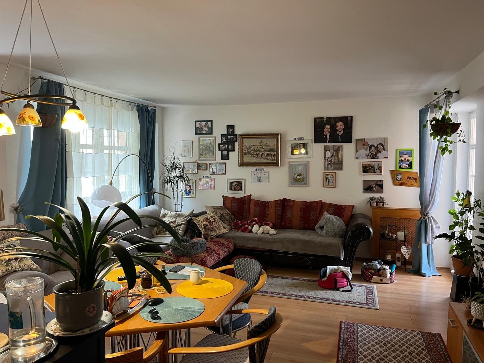 2 bedroom with open-plan kitchen flat for sale, 301 m², Zámecký vrch, Karlovy Vary, Karlovarský Region 2 bedroom with open-plan kitchen flat for sale, 301 m², Zámecký vrch, Karlovy Vary, Karlovarský Region