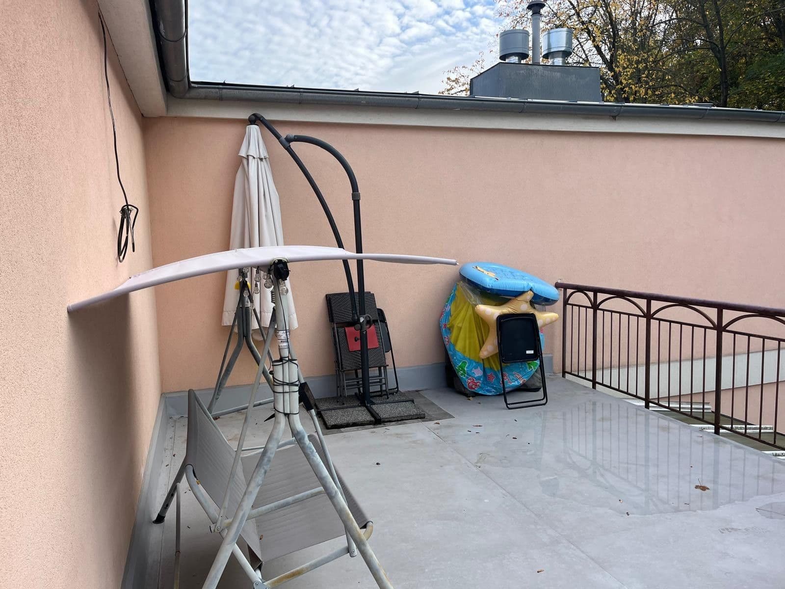 2 bedroom with open-plan kitchen flat for sale, 301 m², Zámecký vrch, Karlovy Vary, Karlovarský Region 2 bedroom with open-plan kitchen flat for sale, 301 m², Zámecký vrch, Karlovy Vary, Karlovarský Region