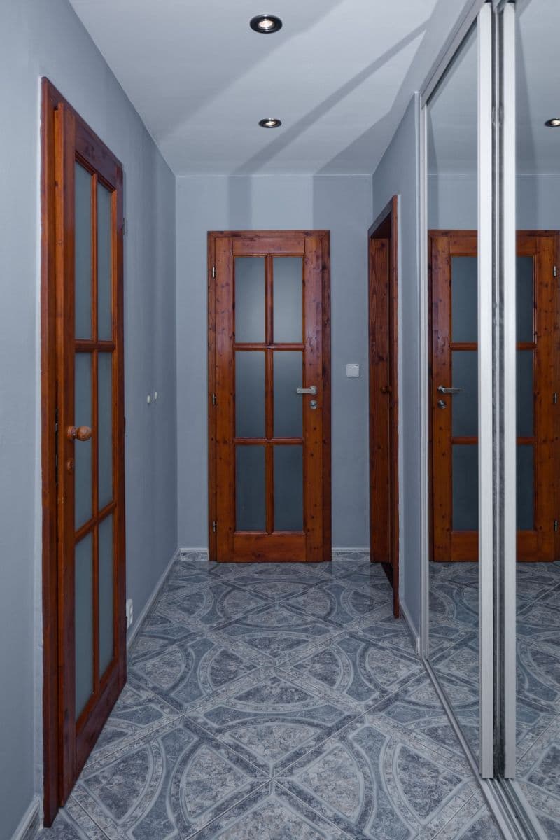 3 bedroom flat to rent, 67 m², K Lipám, Prague, Prague 3 bedroom flat to rent, 67 m², K Lipám, Prague, Prague