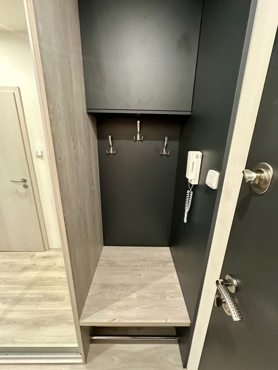 2 bedroom flat to rent, 70 m², Národní, Liberec, Liberecký Region 2 bedroom flat to rent, 70 m², Národní, Liberec, Liberecký Region