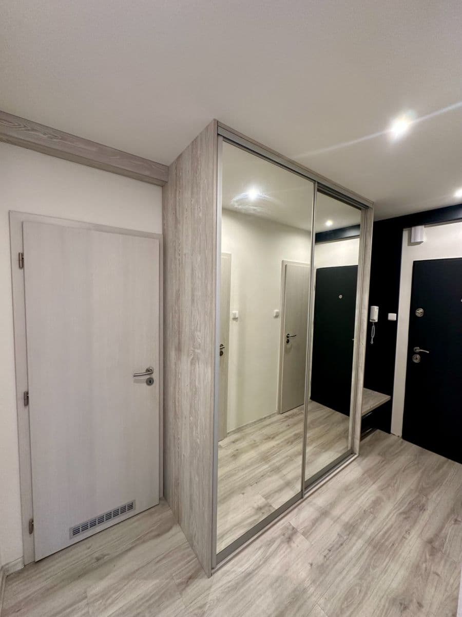 2 bedroom flat to rent, 70 m², Národní, Liberec, Liberecký Region 2 bedroom flat to rent, 70 m², Národní, Liberec, Liberecký Region