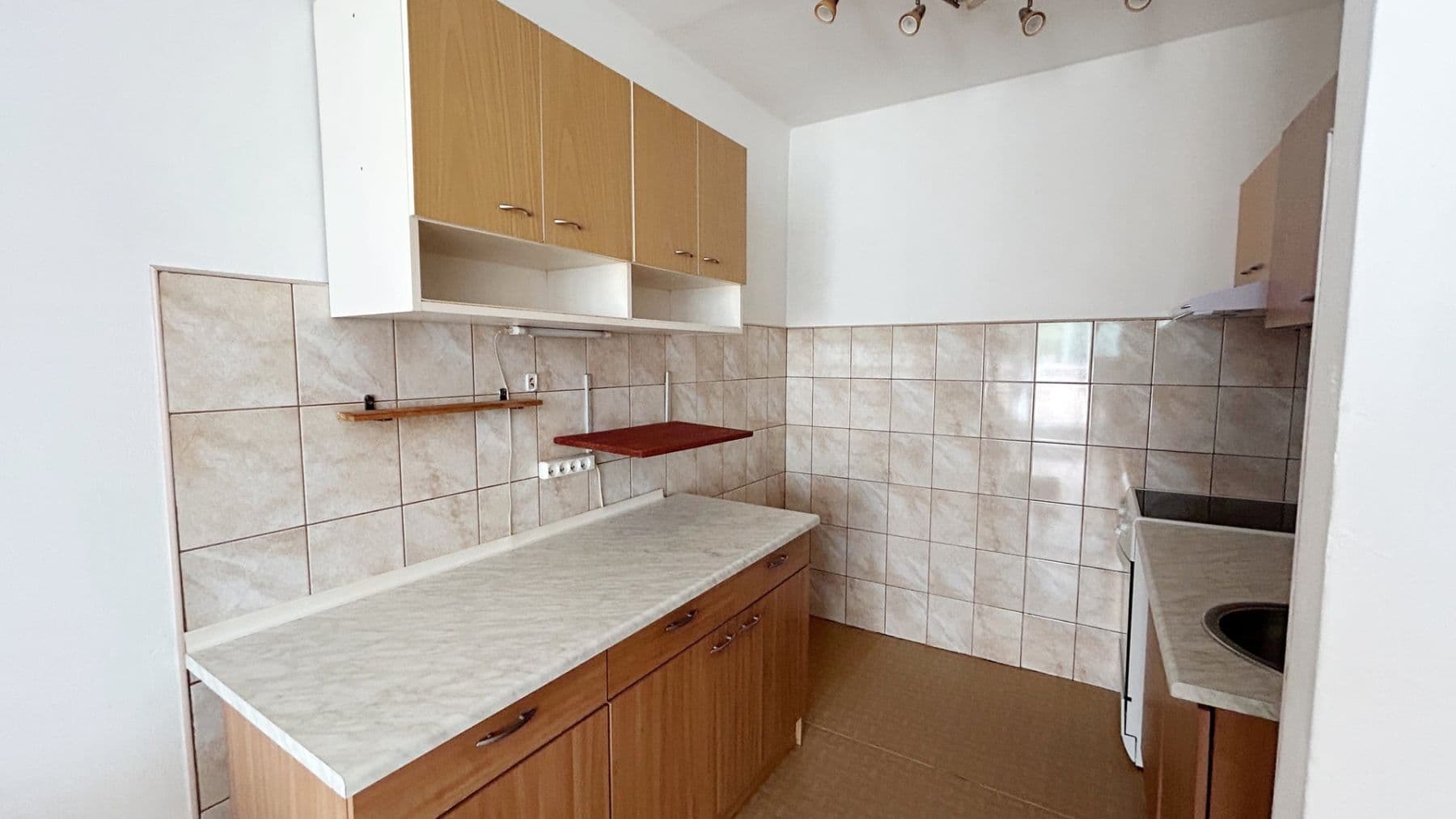 1 bedroom with open-plan kitchen flat to rent, 49 m², Poděbradova, Kladno, Středočeský Region 1 bedroom with open-plan kitchen flat to rent, 49 m², Poděbradova, Kladno, Středočeský Region