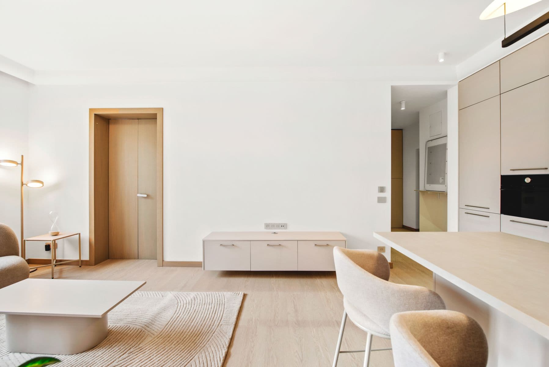 flat to rent, 52 m², Mostecká, Prague, Prague flat to rent, 52 m², Mostecká, Prague, Prague