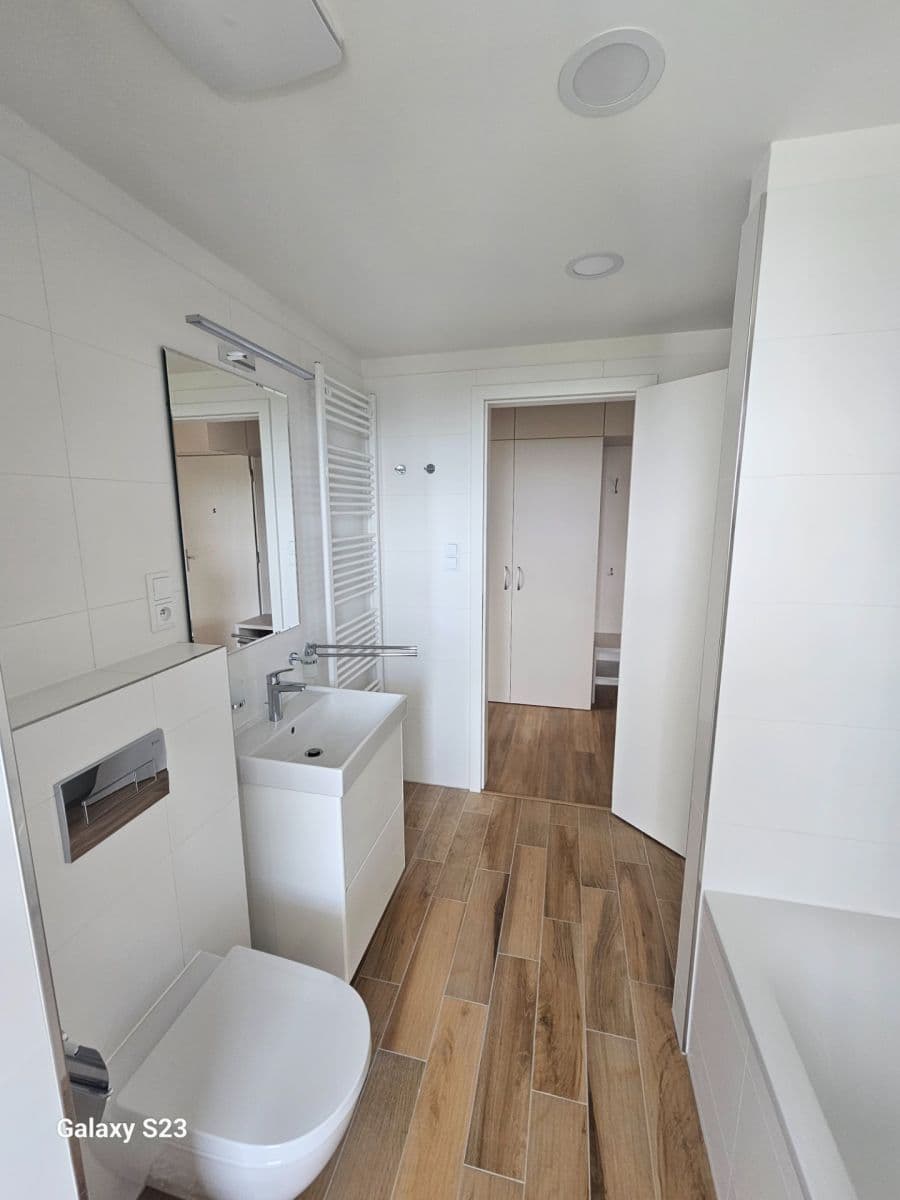 1 bedroom with open-plan kitchen flat to rent, 56 m², Klapálkova, Prague, Prague 1 bedroom with open-plan kitchen flat to rent, 56 m², Klapálkova, Prague, Prague