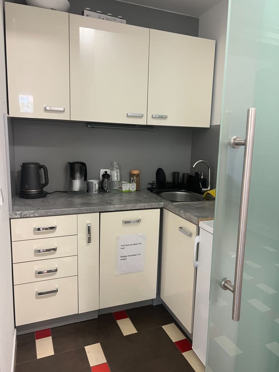 office to rent, 23 m², Letenské náměstí, Prague, Prague office to rent, 23 m², Letenské náměstí, Prague, Prague