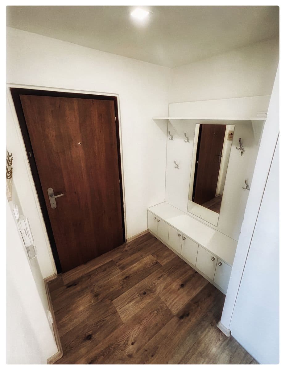 4 bedroom flat for sale, 104 m², Smikova, Prague, Prague 4 bedroom flat for sale, 104 m², Smikova, Prague, Prague