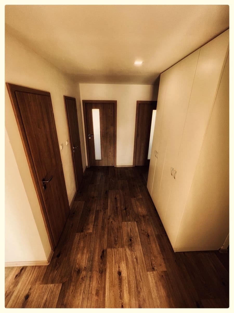 4 bedroom flat for sale, 104 m², Smikova, Prague, Prague 4 bedroom flat for sale, 104 m², Smikova, Prague, Prague