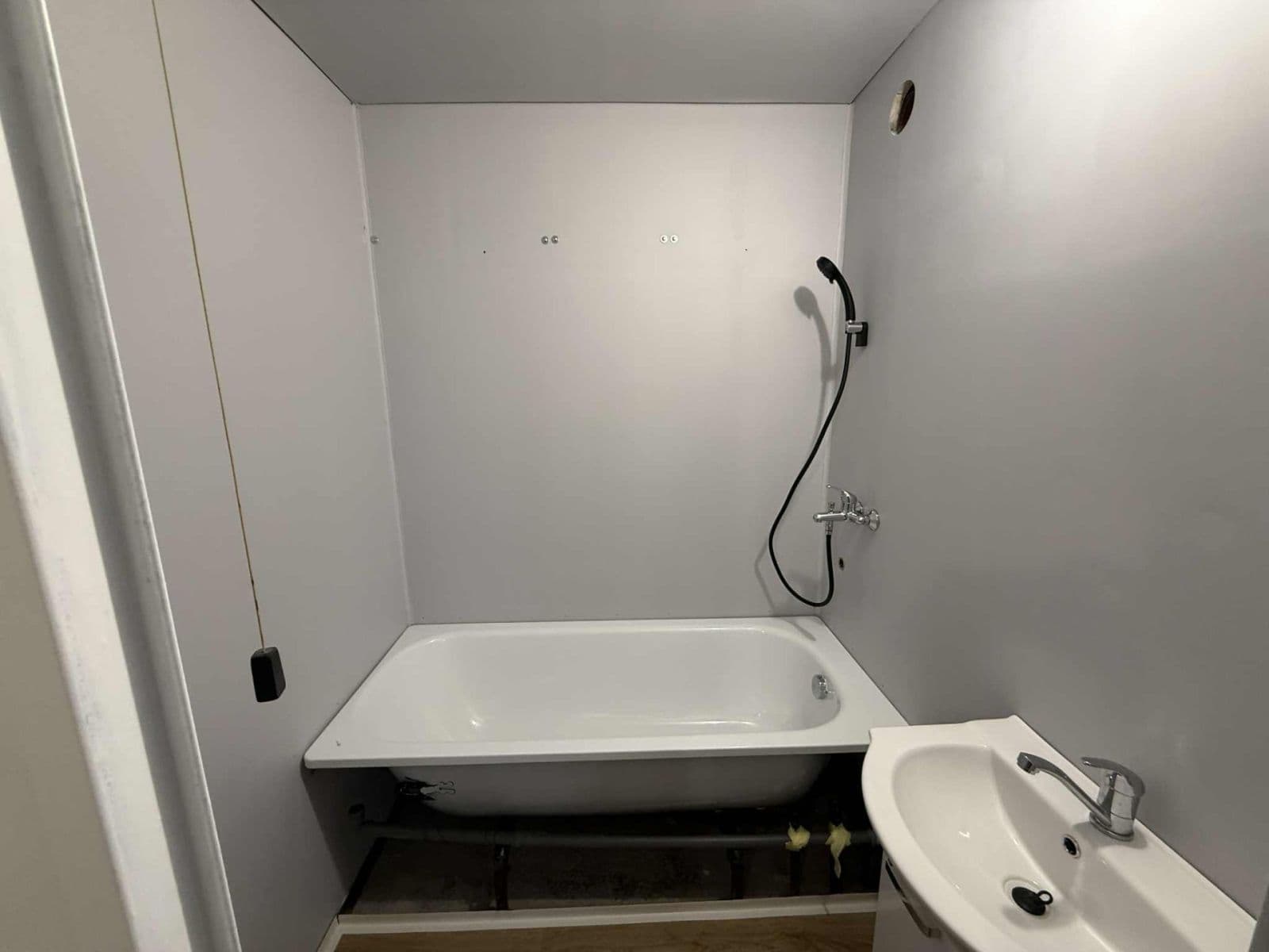 3 bedroom flat to rent, 70 m², Sídliště, Rotava, Karlovarský Region 3 bedroom flat to rent, 70 m², Sídliště, Rotava, Karlovarský Region