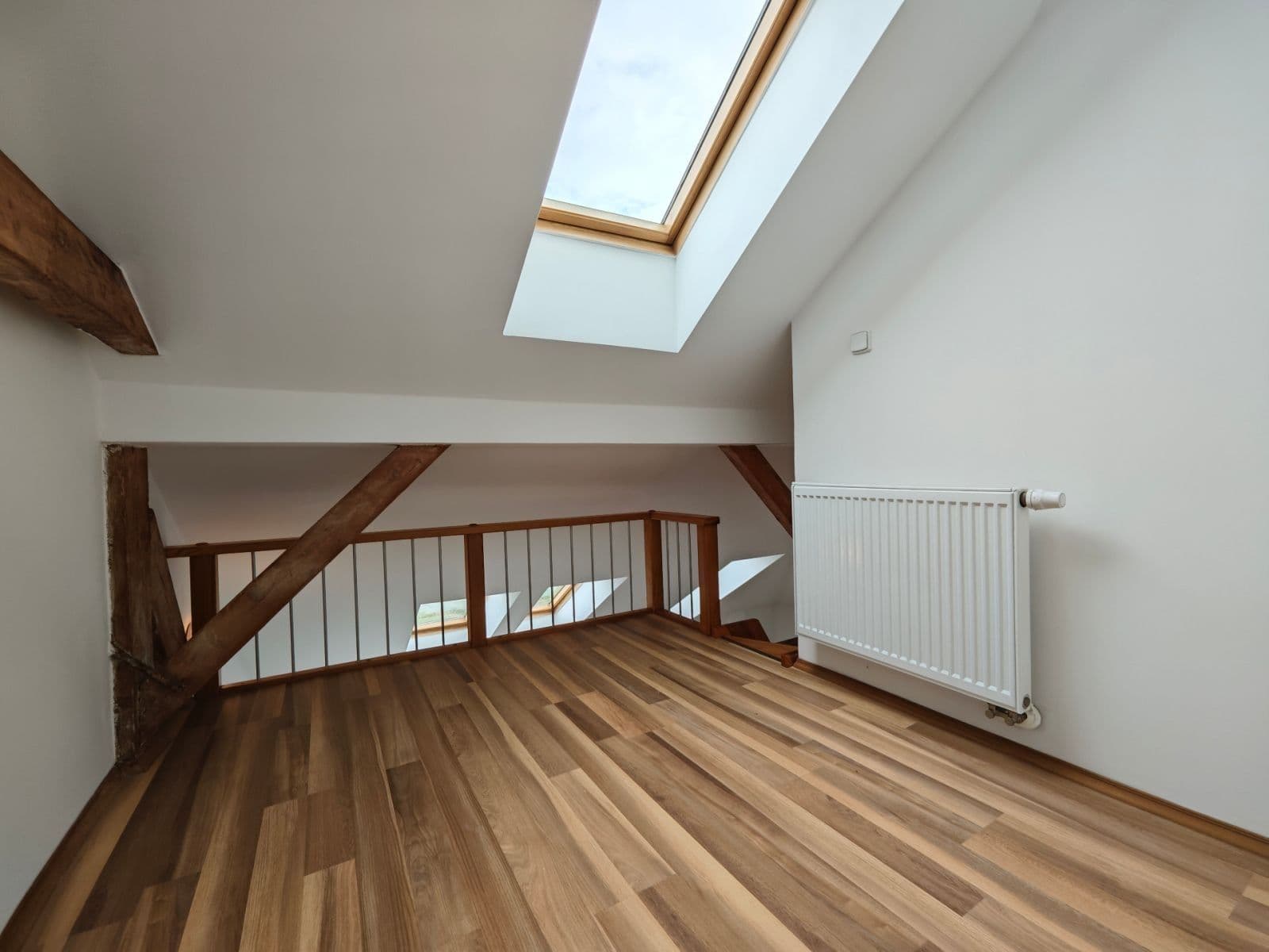 1 bedroom with open-plan kitchen flat to rent, 58 m², Spojovací, Prague, Prague 1 bedroom with open-plan kitchen flat to rent, 58 m², Spojovací, Prague, Prague