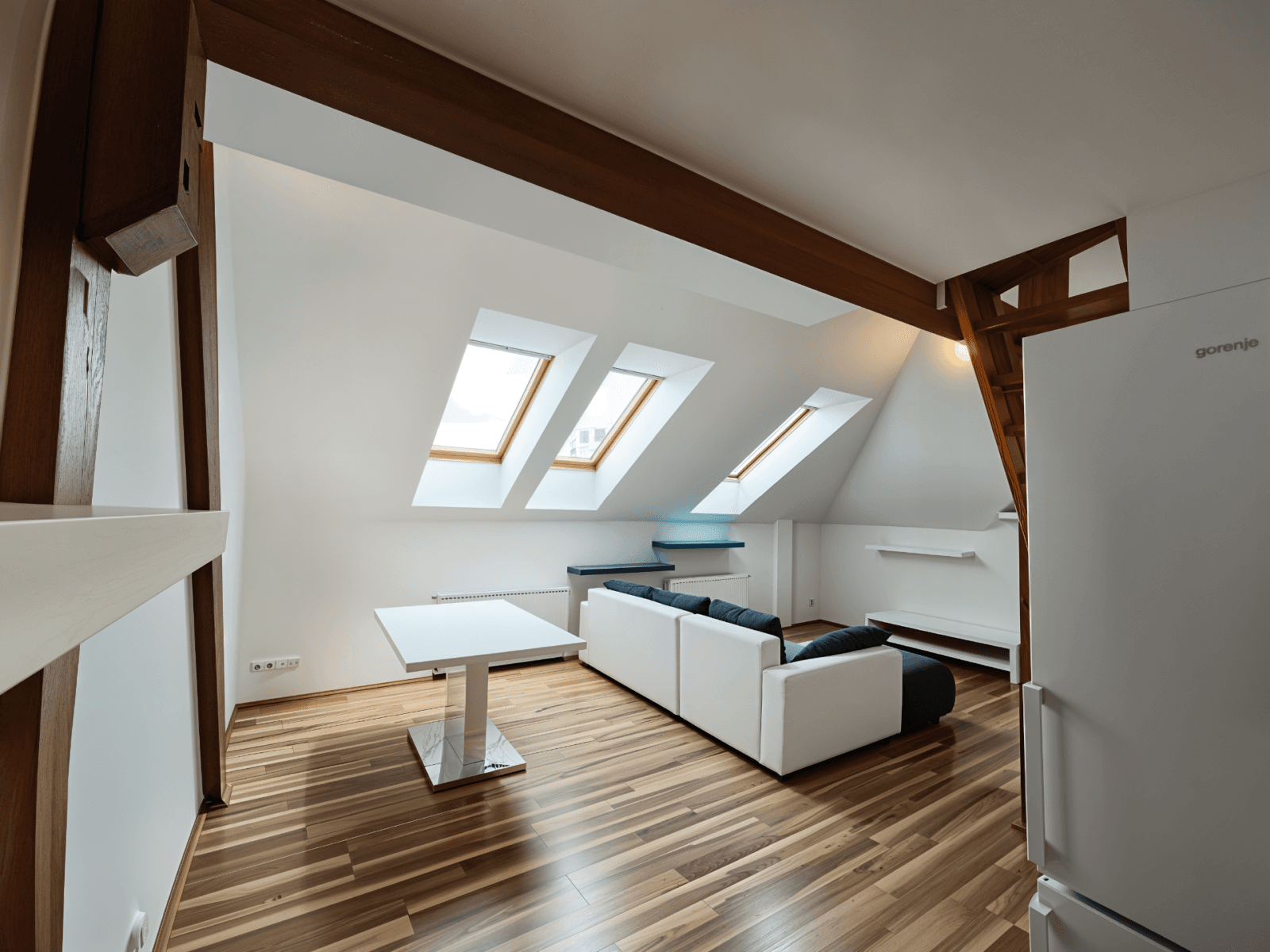 1 bedroom with open-plan kitchen flat to rent, 58 m², Spojovací, Prague, Prague 1 bedroom with open-plan kitchen flat to rent, 58 m², Spojovací, Prague, Prague