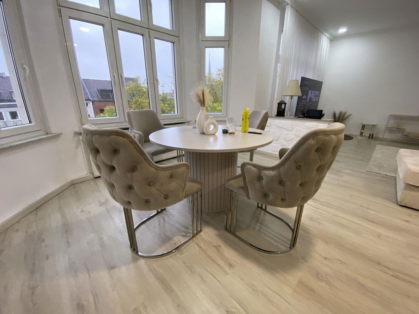 3 bedroom flat to rent, 99 m², Neumarkt 19, Duisburg Ruhrort, North Rhine-Westphalia 3 bedroom flat to rent, 99 m², Neumarkt 19, Duisburg Ruhrort, North Rhine-Westphalia