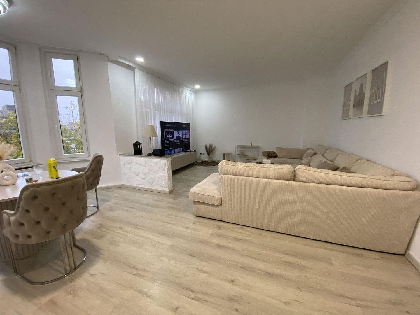 3 bedroom flat to rent, 99 m², Neumarkt 19, Duisburg Ruhrort, North Rhine-Westphalia 3 bedroom flat to rent, 99 m², Neumarkt 19, Duisburg Ruhrort, North Rhine-Westphalia