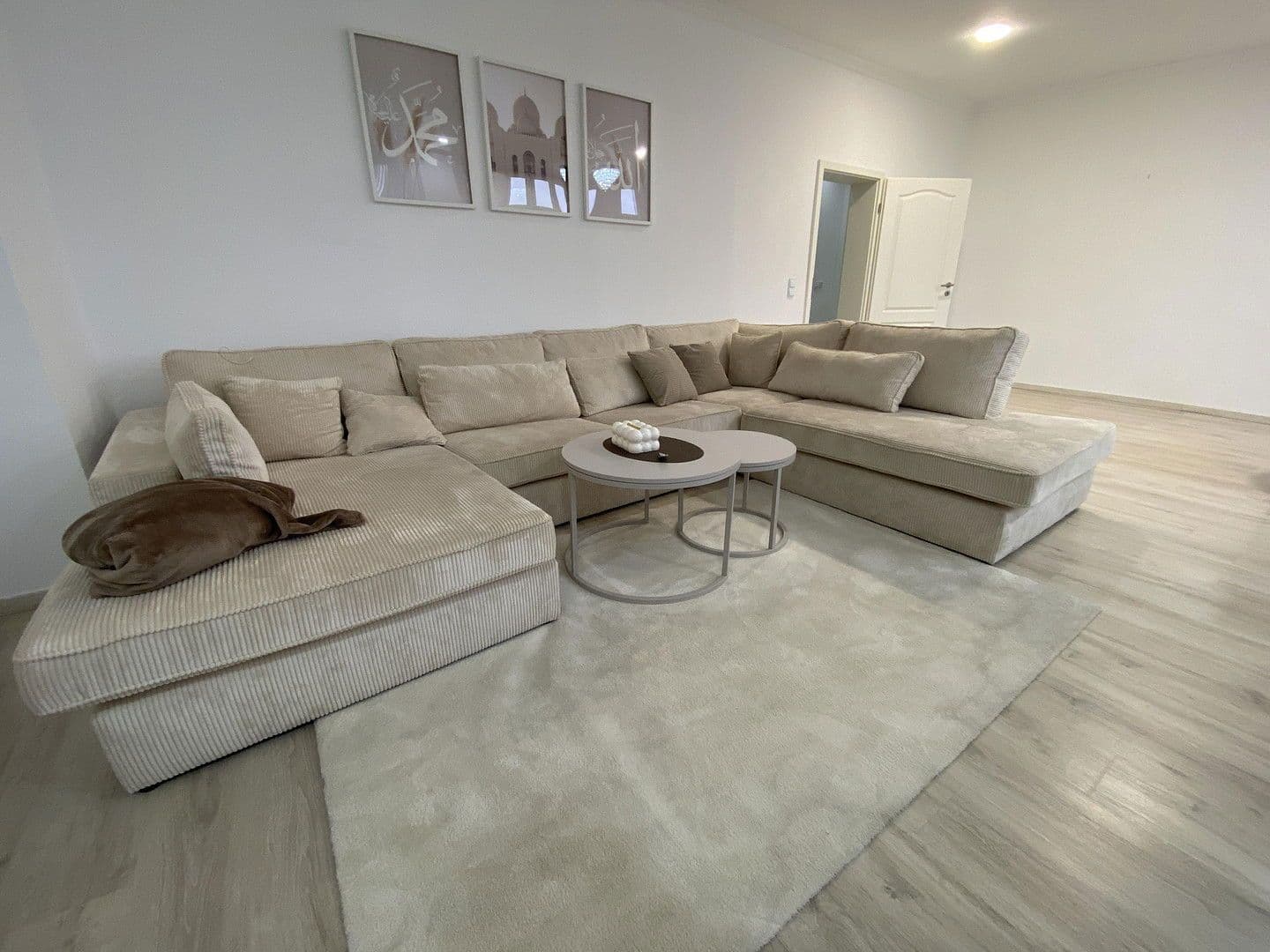 3 bedroom flat to rent, 99 m², Neumarkt 19, Duisburg Ruhrort, North Rhine-Westphalia 3 bedroom flat to rent, 99 m², Neumarkt 19, Duisburg Ruhrort, North Rhine-Westphalia