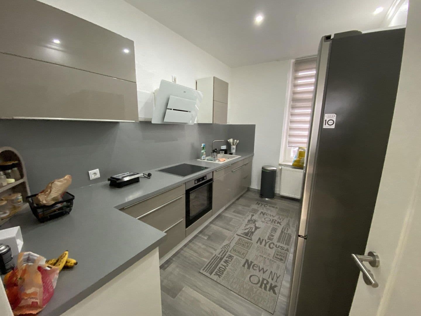 3 bedroom flat to rent, 99 m², Neumarkt 19, Duisburg Ruhrort, North Rhine-Westphalia 3 bedroom flat to rent, 99 m², Neumarkt 19, Duisburg Ruhrort, North Rhine-Westphalia