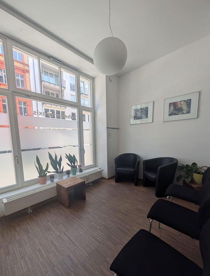 office to rent, 116 m², Almstadtstraße, Berlin, Berlin office to rent, 116 m², Almstadtstraße, Berlin, Berlin