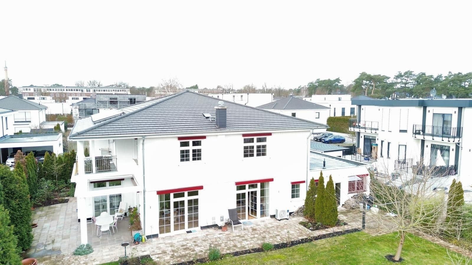 house for sale, 265 m², Potsdam Groß Glienicke zu Berlin, Brandenburg house for sale, 265 m², Potsdam Groß Glienicke zu Berlin, Brandenburg