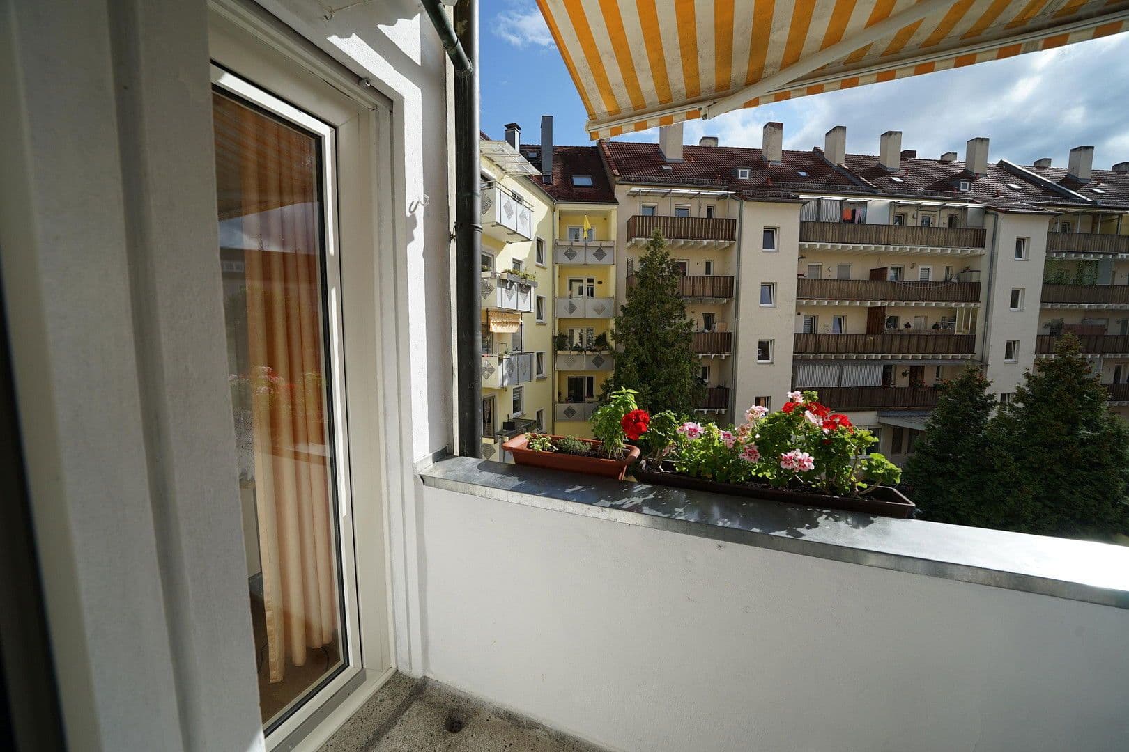 2 bedroom flat to rent, 65 m², Okenstraße 38, Nürnberg, Bavaria 2 bedroom flat to rent, 65 m², Okenstraße 38, Nürnberg, Bavaria