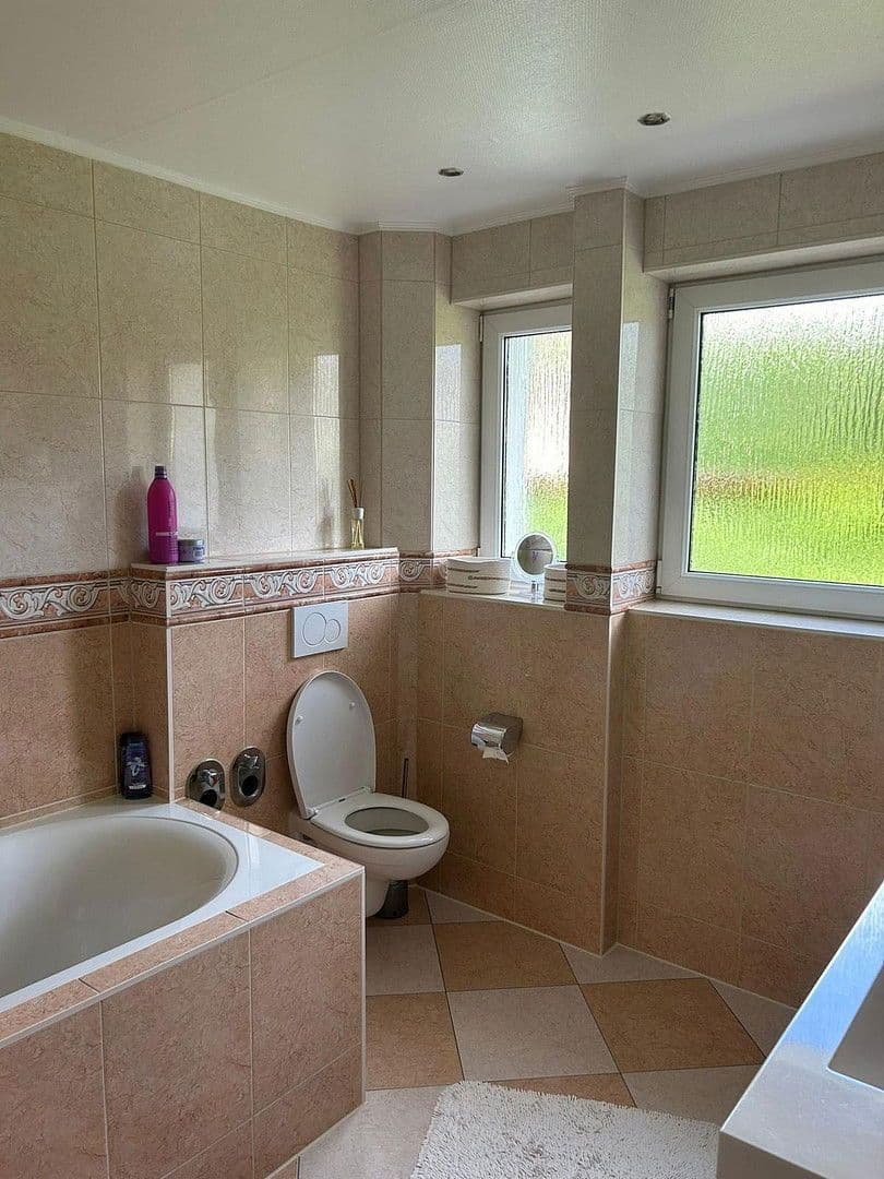 4 bedroom flat to rent, 109 m², Stuttgart, Baden-Württemberg 4 bedroom flat to rent, 109 m², Stuttgart, Baden-Württemberg