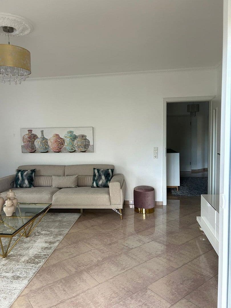 4 bedroom flat to rent, 109 m², Stuttgart, Baden-Württemberg 4 bedroom flat to rent, 109 m², Stuttgart, Baden-Württemberg