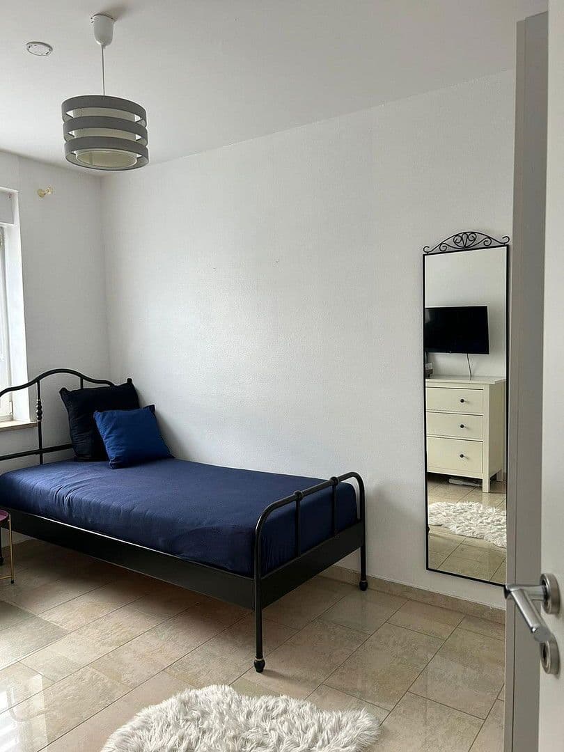 4 bedroom flat to rent, 109 m², Stuttgart, Baden-Württemberg 4 bedroom flat to rent, 109 m², Stuttgart, Baden-Württemberg