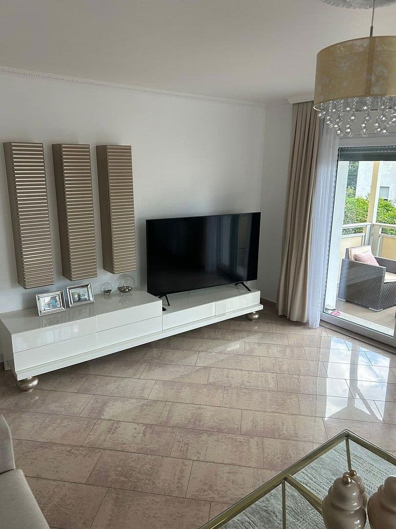 4 bedroom flat to rent, 109 m², Stuttgart, Baden-Württemberg 4 bedroom flat to rent, 109 m², Stuttgart, Baden-Württemberg