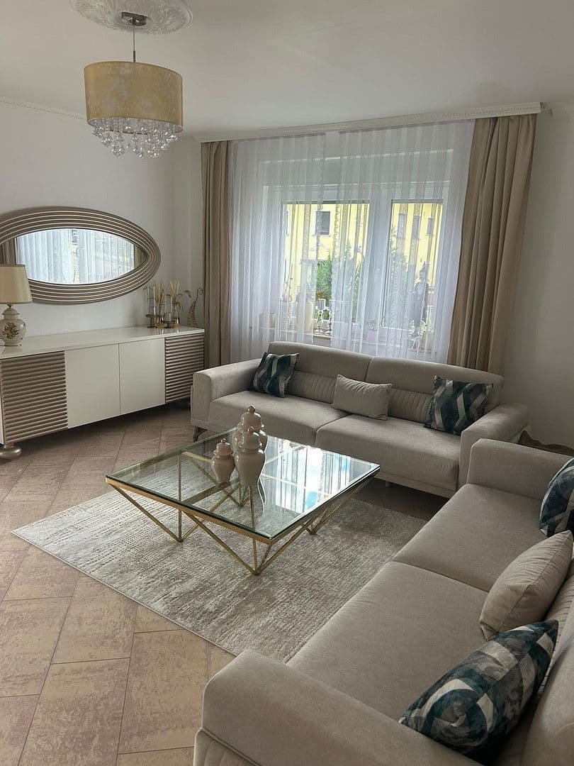 4 bedroom flat to rent, 109 m², Stuttgart, Baden-Württemberg 4 bedroom flat to rent, 109 m², Stuttgart, Baden-Württemberg