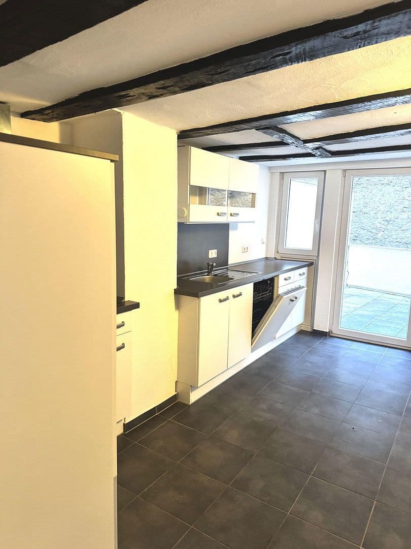 house to rent, 154 m², Kornmarkt 8, Herborn, Hesse house to rent, 154 m², Kornmarkt 8, Herborn, Hesse