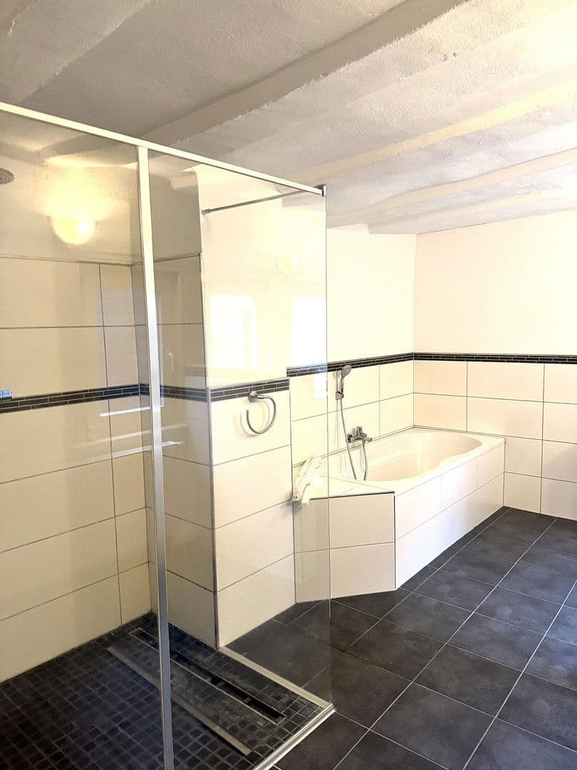 house to rent, 154 m², Kornmarkt 8, Herborn, Hesse house to rent, 154 m², Kornmarkt 8, Herborn, Hesse