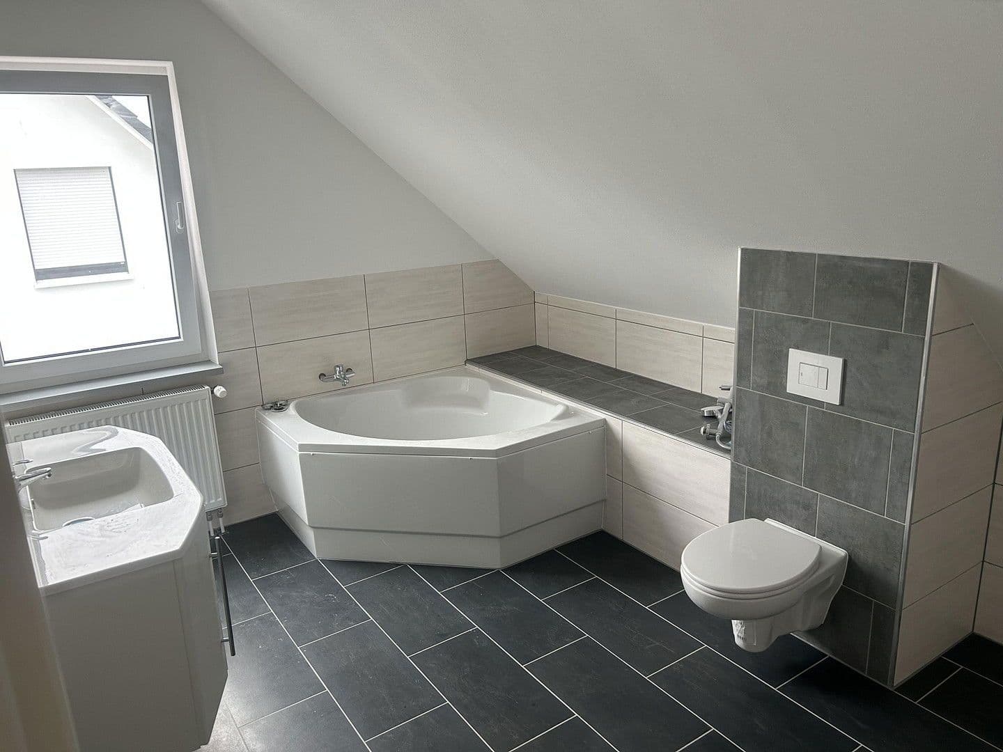 1 bedroom with open-plan kitchen flat to rent, 54 m², Am Föhrling 45, Menden (Sauerland), North Rhine-Westphalia 1 bedroom with open-plan kitchen flat to rent, 54 m², Am Föhrling 45, Menden (Sauerland), North Rhine-Westphalia