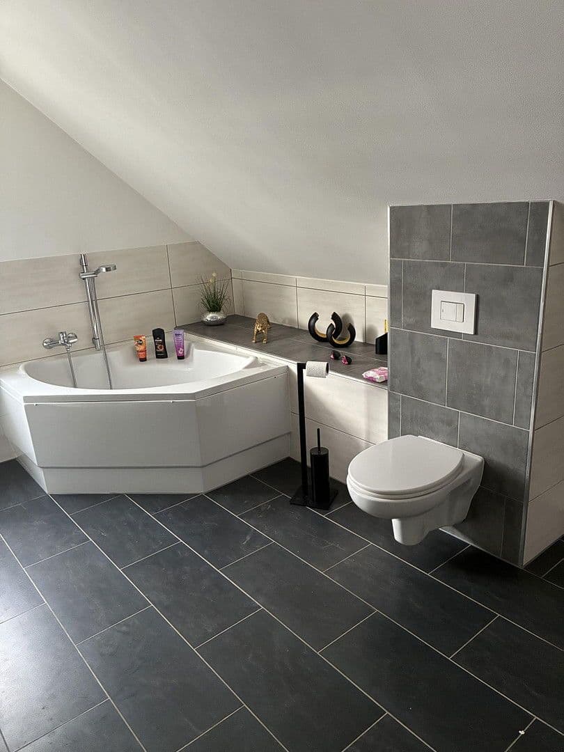 1 bedroom with open-plan kitchen flat to rent, 54 m², Am Föhrling 45, Menden (Sauerland), North Rhine-Westphalia 1 bedroom with open-plan kitchen flat to rent, 54 m², Am Föhrling 45, Menden (Sauerland), North Rhine-Westphalia