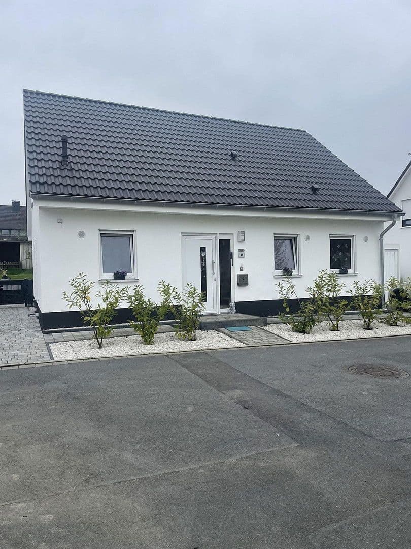 1 bedroom with open-plan kitchen flat to rent, 54 m², Am Föhrling 45, Menden (Sauerland), North Rhine-Westphalia 1 bedroom with open-plan kitchen flat to rent, 54 m², Am Föhrling 45, Menden (Sauerland), North Rhine-Westphalia