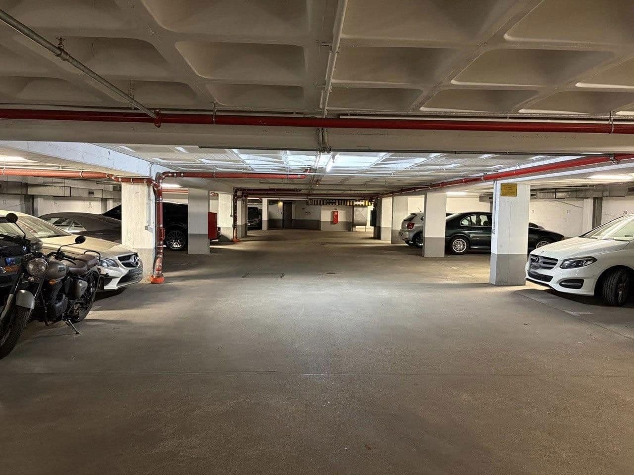 garage to rent, 0 m², Augsburger Straße 25, Berlin, Berlin garage to rent, 0 m², Augsburger Straße 25, Berlin, Berlin