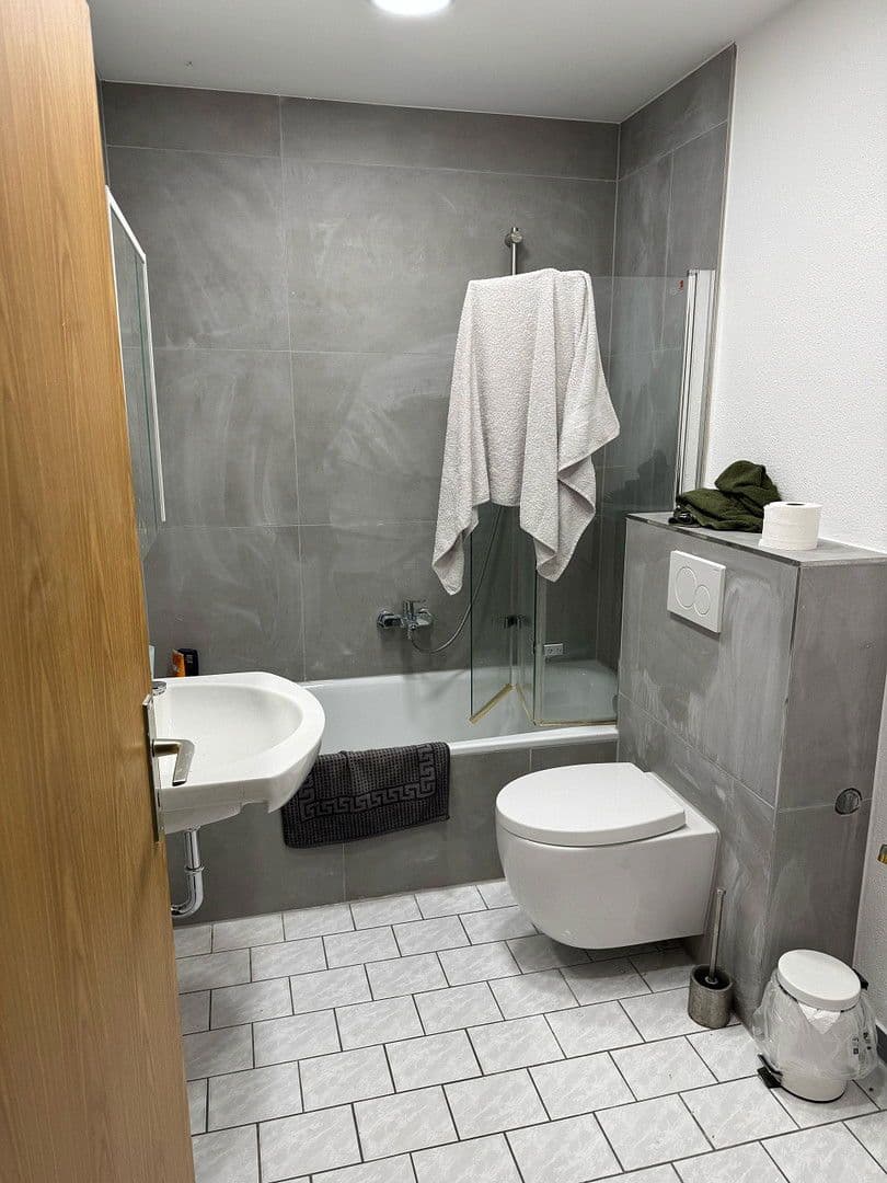 4 bedroom flat to rent, 100 m², Lessingstr 41, Kastellaun, Rhineland-Palatinate 4 bedroom flat to rent, 100 m², Lessingstr 41, Kastellaun, Rhineland-Palatinate