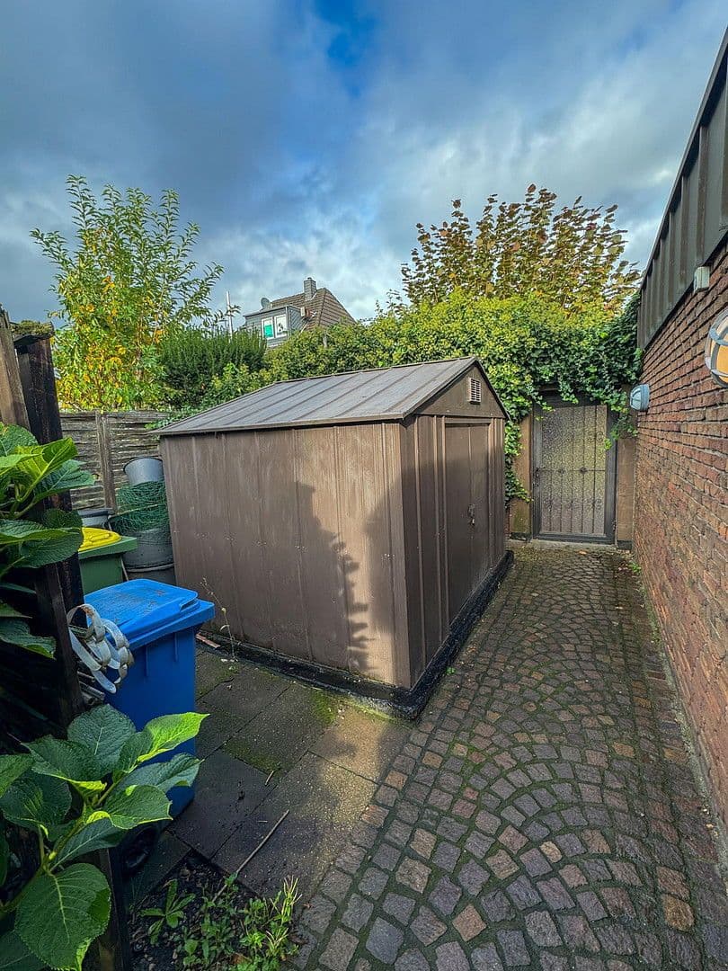 house for sale, 273 m², Oberhausen, North Rhine-Westphalia house for sale, 273 m², Oberhausen, North Rhine-Westphalia