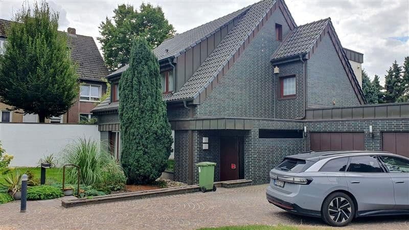 house for sale, 273 m², Oberhausen, North Rhine-Westphalia house for sale, 273 m², Oberhausen, North Rhine-Westphalia