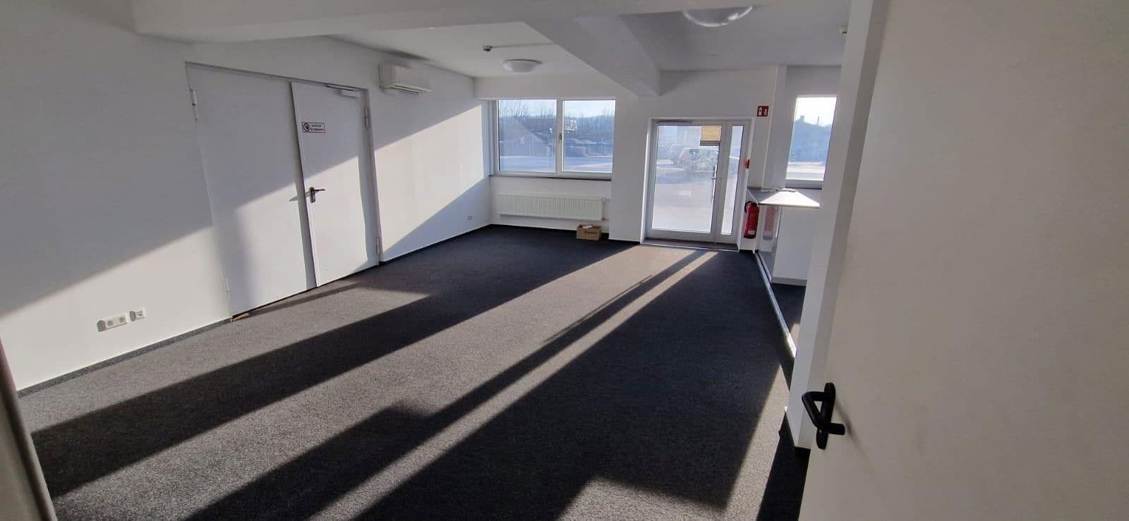 office to rent, 300 m², Wilhelm-Maybach-Str. 31/1, Rottenburg am Neckar, Baden-Württemberg office to rent, 300 m², Wilhelm-Maybach-Str. 31/1, Rottenburg am Neckar, Baden-Württemberg