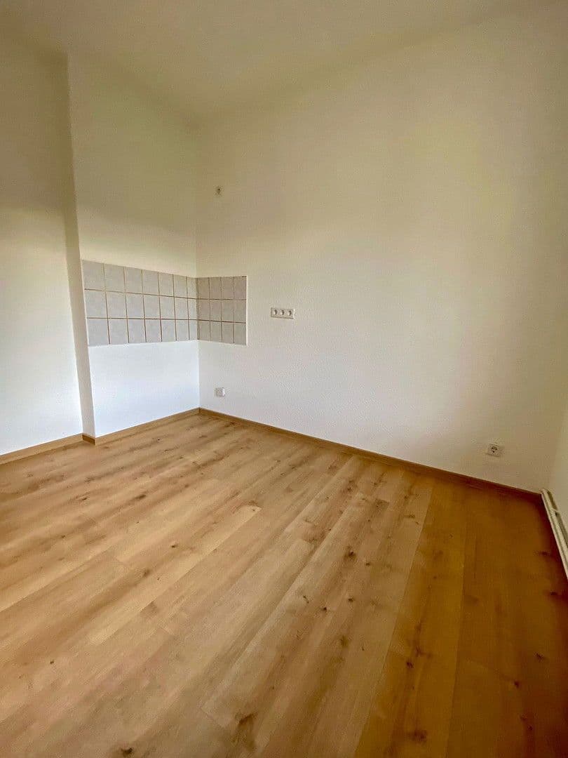4 bedroom flat to rent, 76 m², Ernst-Thälmann-Straße 50, Sandersdorf-Brehna, Saxony-Anhalt 4 bedroom flat to rent, 76 m², Ernst-Thälmann-Straße 50, Sandersdorf-Brehna, Saxony-Anhalt