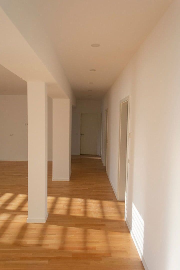 3 bedroom with open-plan kitchen flat to rent, 175 m², Koblenz, Rhineland-Palatinate 3 bedroom with open-plan kitchen flat to rent, 175 m², Koblenz, Rhineland-Palatinate