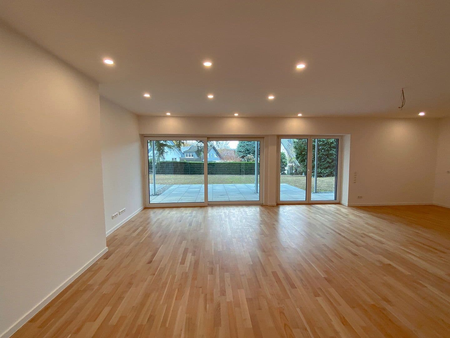 3 bedroom with open-plan kitchen flat to rent, 175 m², Koblenz, Rhineland-Palatinate 3 bedroom with open-plan kitchen flat to rent, 175 m², Koblenz, Rhineland-Palatinate