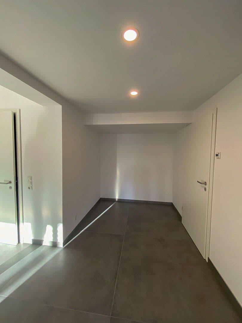 3 bedroom with open-plan kitchen flat to rent, 175 m², Koblenz, Rhineland-Palatinate 3 bedroom with open-plan kitchen flat to rent, 175 m², Koblenz, Rhineland-Palatinate